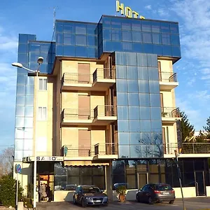 https://hotel-sabo.emilia-romagnahotels.net